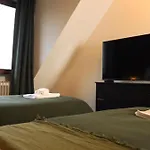 Nalia Homes - Elegant Apartment *